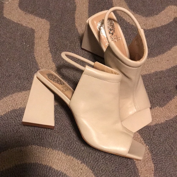 Heels - Picture 13 of 15